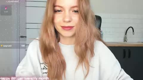 Snapshot of minionfriend chatting on 11.12.25 minionfriend online show from 11.12.25