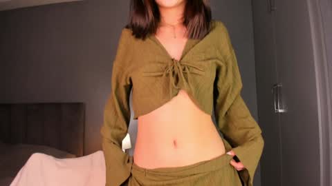 Snapshot of minnie_jin chatting on 01.15.25 minnie_jin online show from 01.15.25