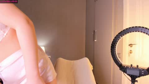 Snapshot of minnie_jin chatting on 03.01.25 minnie_jin online show from 03.01.25