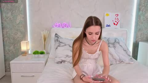 Snapshot of minnietammy chatting on 09.25.25 Mary is here 3 My favorite patterns 77143222321Try my private online show from 09.25.25