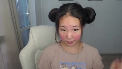 mira_g online show from 02.28.25