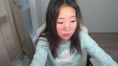 mira_g online show from 03.12.25