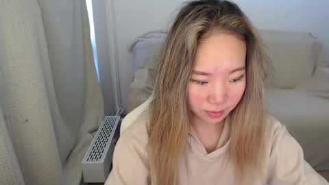 mira_g online show from 10.01.25