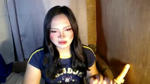 Mira Bella online show from 01.05.26