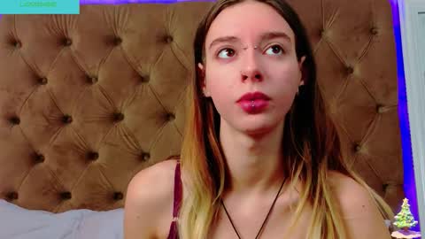 mira_lynxx online show from 12.16.25