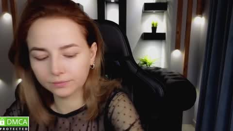 Snapshot of mira_mermayd chatting on 01.15.25 Mira online show from 01.15.25