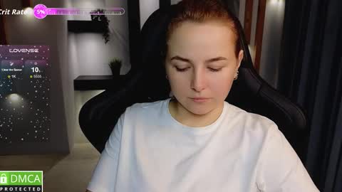 Snapshot of mira_mermayd chatting on 09.21.25 Mira online show from 09.21.25