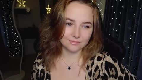 Snapshot of mira_mermayd chatting on 12.23.25 Mira online show from 12.23.25