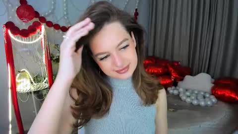 Snapshot of miraclecurly chatting on 03.06.26 Emma online show from 03.06.26