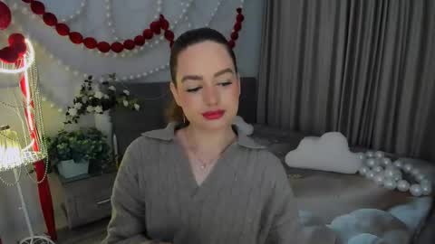 Snapshot of miraclecurly chatting on 04.22.26 Emma online show from 04.22.26