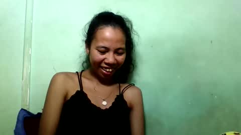 Snapshot of mirah881 chatting on 05.15.26 mirah881 online show from 05.15.26