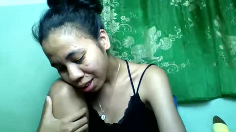 Snapshot of mirah881 chatting on 05.30.26 mirah881 online show from 05.30.26