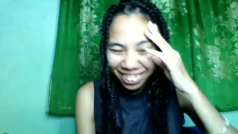 Snapshot of mirah881 chatting on 06.23.26 mirah881 online show from 06.23.26