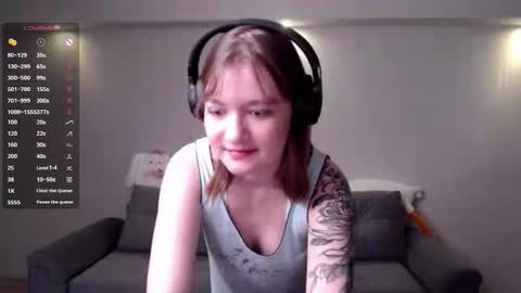 Snapshot of mirakissss chatting on 02.27.26 Mira online show from 02.27.26