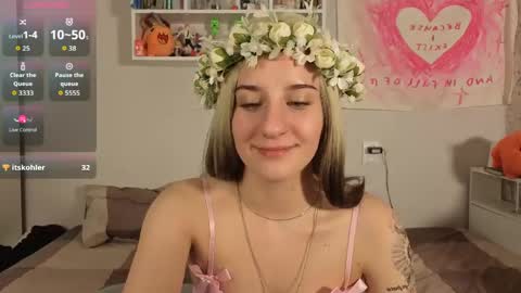 Cassie online show from 04.18.26