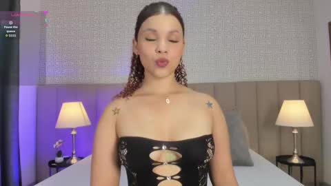 Snapshot of miranda_blair chatting on 10.21.25 Miranda online show from 10.21.25