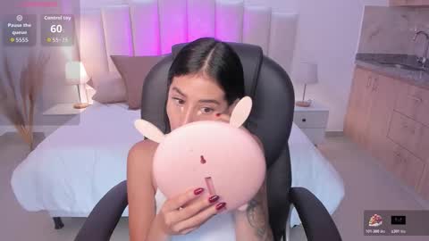 miranda_crawfor online show from 11.26.25