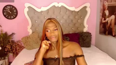 mirandaacollins online show from 10.06.25