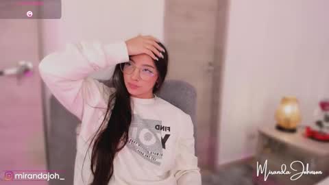 Snapshot of mirandajohnson_ chatting on 10.25.25 Miranda online show from 10.25.25