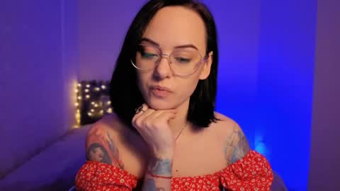 MiraSkyy online show from 02.12.26