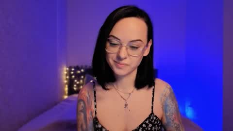 MiraSkyy online show from 03.11.26