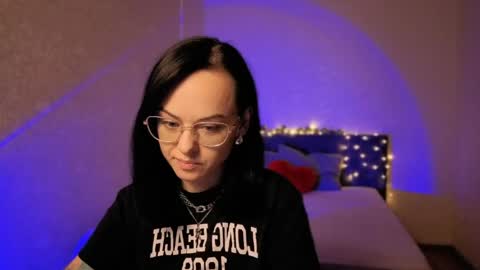 MiraSkyy online show from 06.02.26