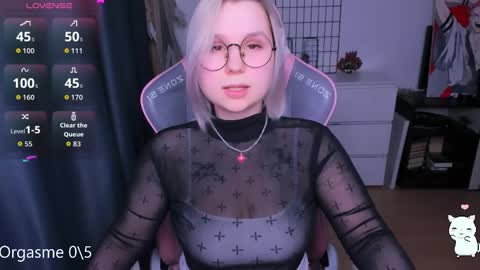 Kira online show from 04.14.26