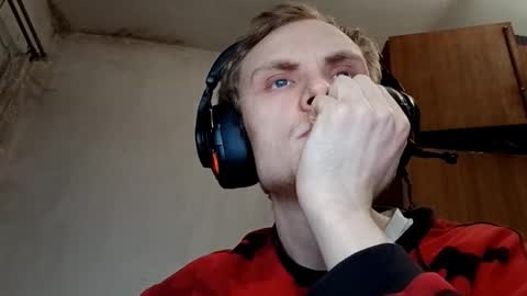 Snapshot of mirexvane chatting on 02.28.26 Vlad online show from 02.28.26