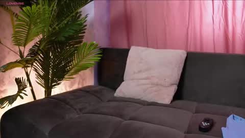 Miriam online show from 02.11.26