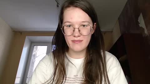 Snapshot of miriamor chatting on 02.10.25 Mira online show from 02.10.25