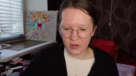 Snapshot of miriamor chatting on 10.12.25 Mira online show from 10.12.25