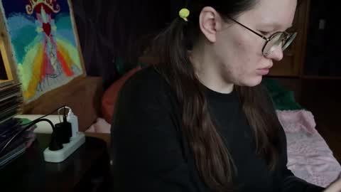 Snapshot of miriamor chatting on 01.11.26 Mira online show from 01.11.26