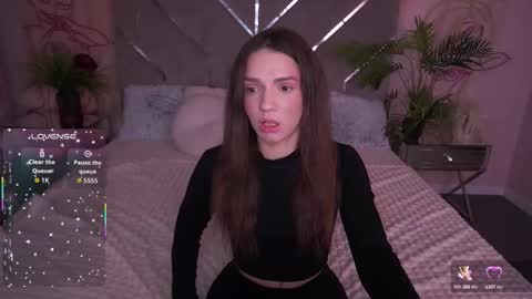 Snapshot of miriellenymph chatting on 02.04.26 Mira online show from 02.04.26