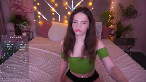 Snapshot of miriellenymph chatting on 03.03.26 Mira online show from 03.03.26