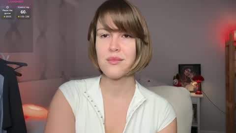 Snapshot of mirrorofsoul chatting on 06.07.26 Shelley online show from 06.07.26
