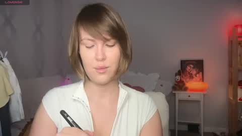 Snapshot of mirrorofsoul chatting on 07.15.26 Shelley online show from 07.15.26