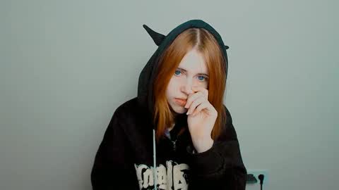 misaki_chan_ online show from 11.04.25