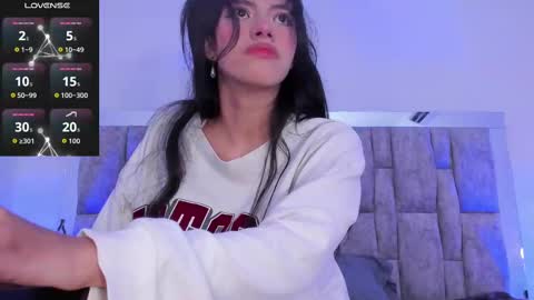 Misaki Kai online show from 10.11.25