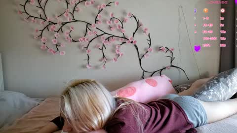 MisaMew online show from 03.24.26