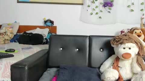 Mishell Bons online show from 02.24.26