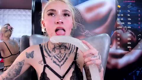 miss___angel online show from 02.15.25