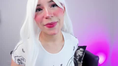 Snapshot of miss__daphne chatting on 10.25.25 Daphne online show from 10.25.25