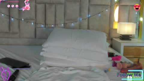 Snapshot of miss_abigail_ chatting on 01.30.25 Miss Abigail online show from 01.30.25