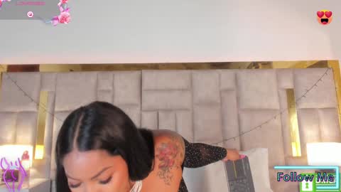 Snapshot of miss_abigail_ chatting on 02.04.25 Miss Abigail online show from 02.04.25