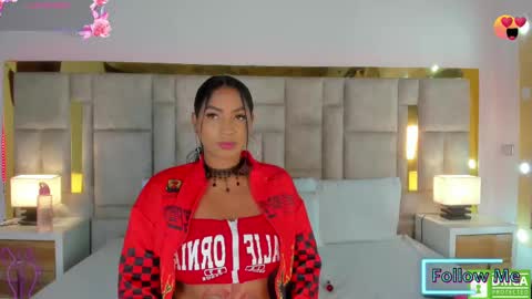 Snapshot of miss_abigail_ chatting on 02.12.25 Miss Abigail online show from 02.12.25