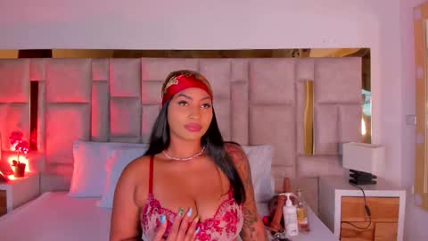 Snapshot of miss_abigail_ chatting on 11.28.25 Miss Abigail online show from 11.28.25