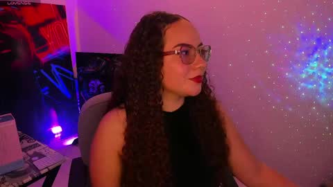 Snapshot of miss_alisse chatting on 05.11.26 miss_alisse online show from 05.11.26