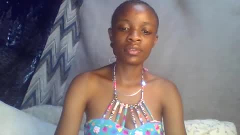 miss_belllo online show from 02.05.25