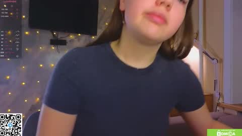 Snapshot of miss_bubbles chatting on 02.25.26 Sandy online show from 02.25.26