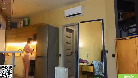 Sandy online show from 04.07.26